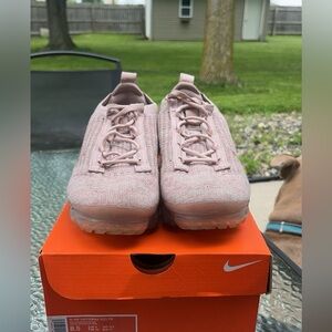 W Air Vapormaxs 2021 FK